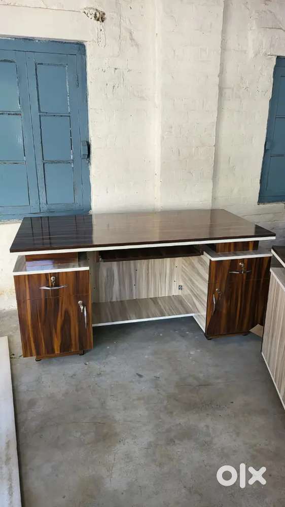 Office Computer Study Table shop counter's available at lowest prices