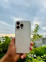 Apple iPhone 15 Pro Max 512 GB (White)don’t message me below 85k
