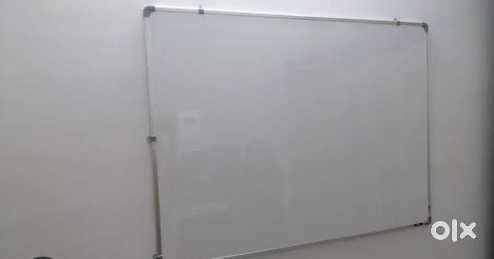 Magnetic whiteboard , Pragati whiteboard 5/4