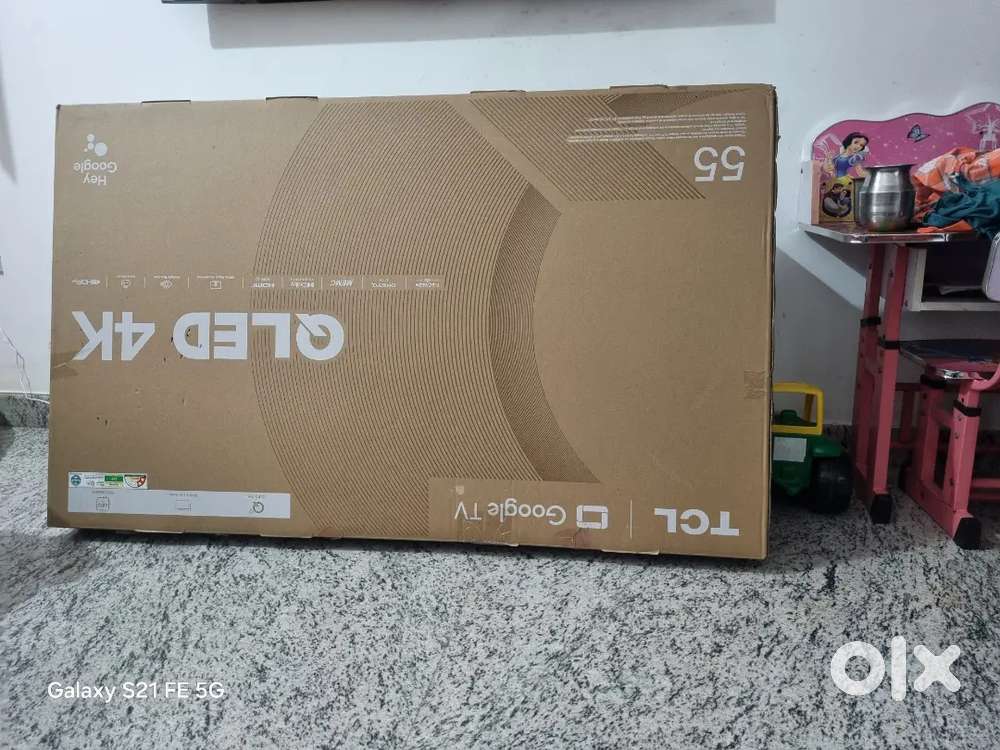 Tcl 55 inches q led TV