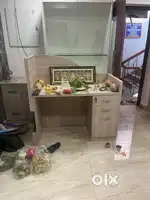 Reception/accounts / front office/marketting