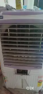 Selling 4 months old cooler in best price