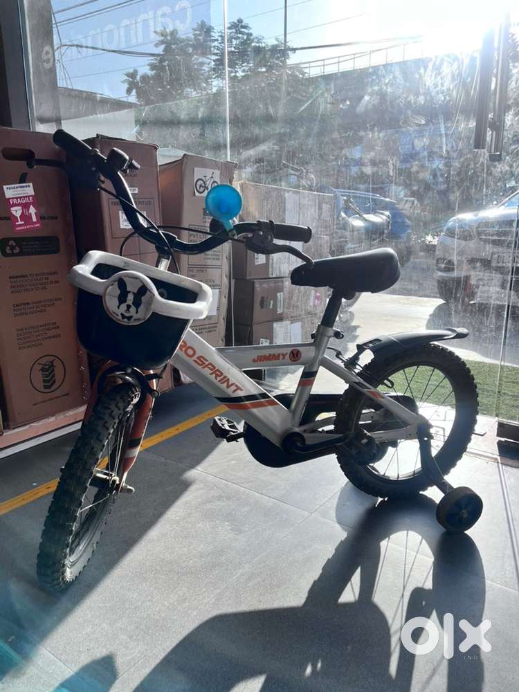 A bicycle for 3-5 years