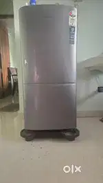 Fridge - Refrigirator-Samsung -2022 -182 litre- single door with stand