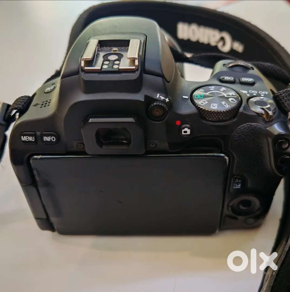 Cannon 200d camera
