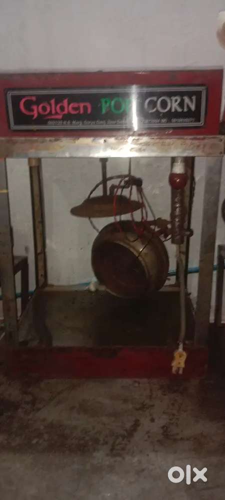 Pop corn machine bikau he   /8000  ruapye me