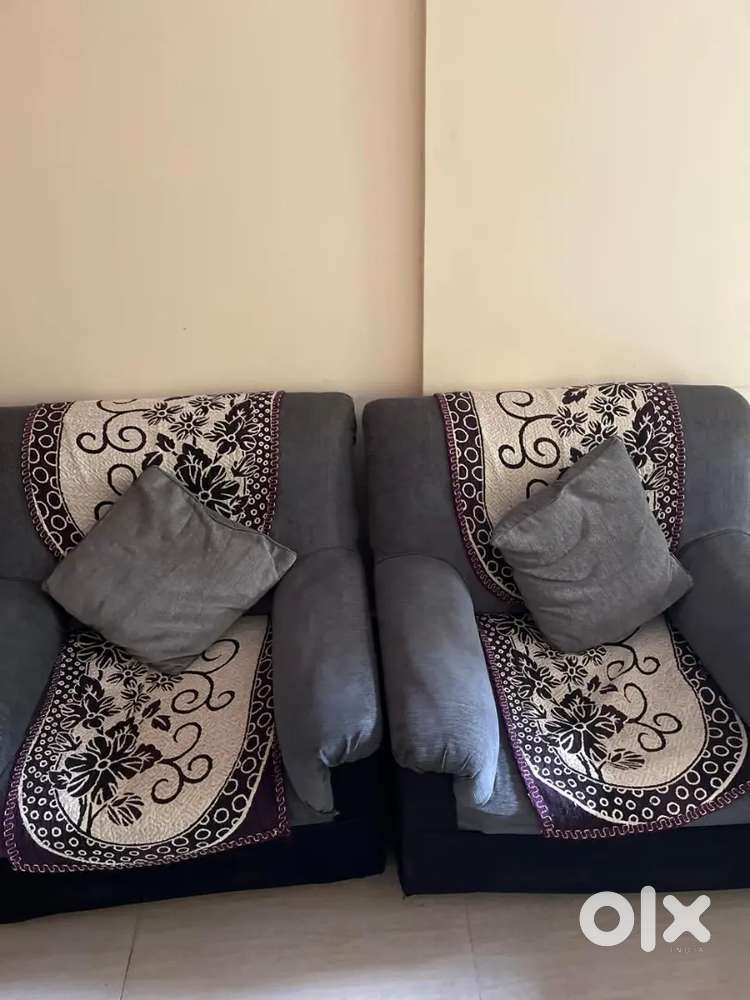 5 seaters(3+2) sofa set on sale