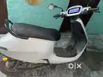 Ola s1 pro 2nd genration  1 year old nee scooty bilkul
