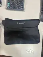 Spigen waterproof pouch
