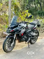 Benelli TRK 251 Black