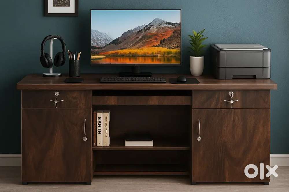 Brand new office computer table at factory price