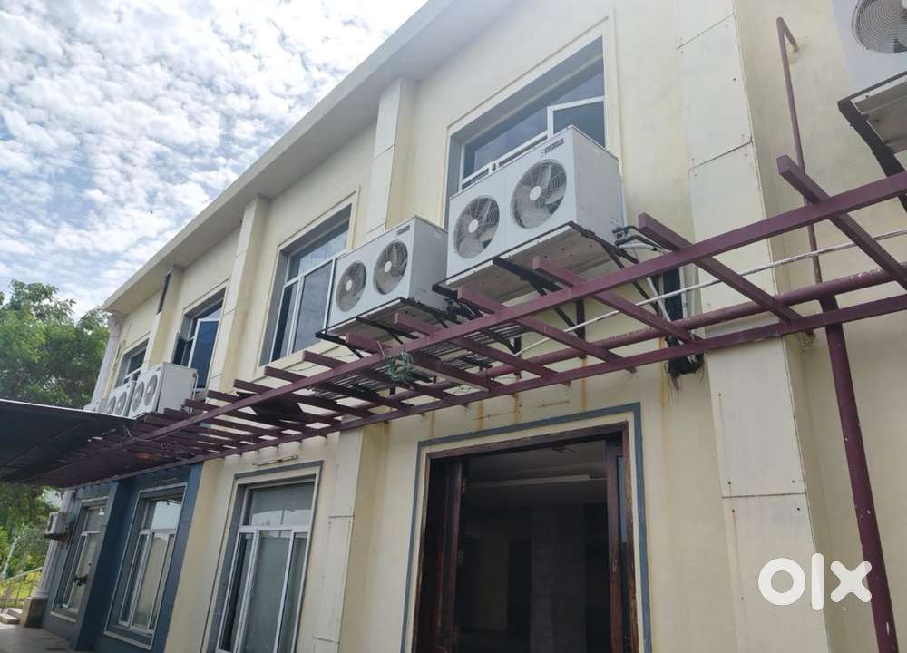 Ductable ac buyer. I purchase old & dead central ac’s