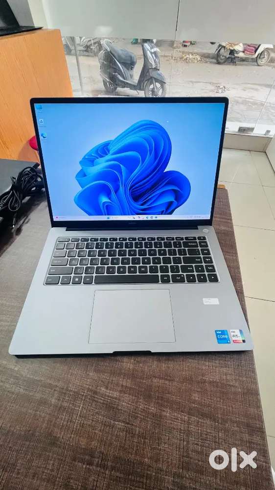 Mi Notebook Ultra Core i5 11th Generation 16/512gb ssd