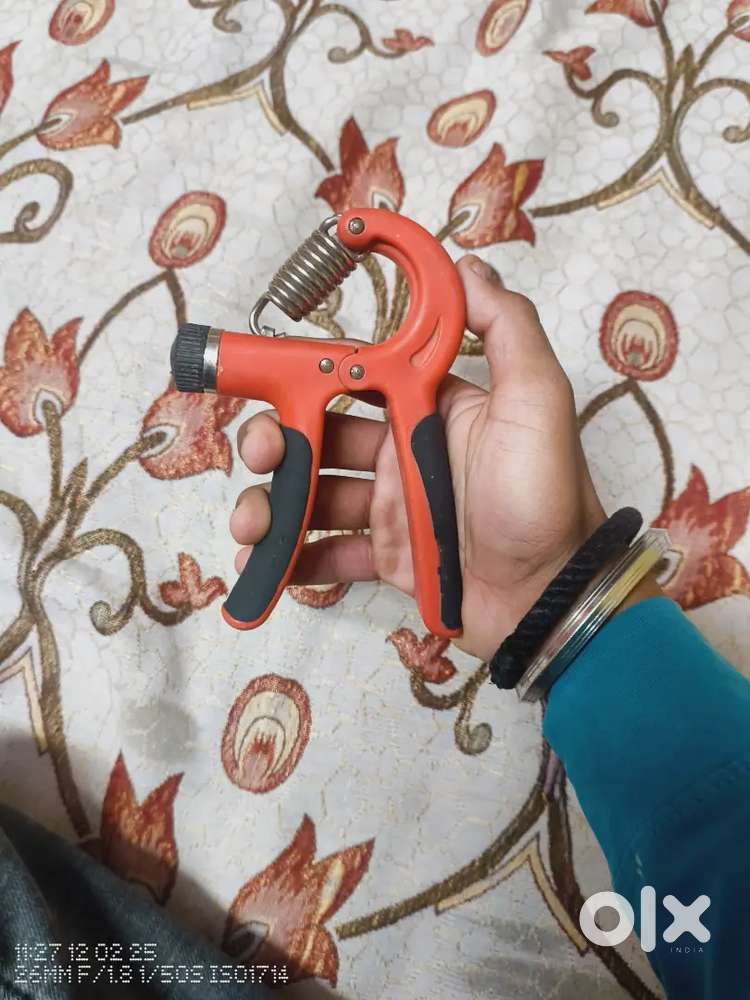 Hand gripper