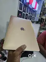 Macbook Air 2018 Core i5 128Gb with charger rarely used