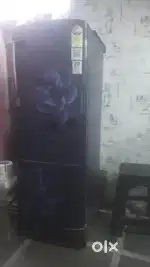 Samsung 228 liter fridge 3 star only 3 month use