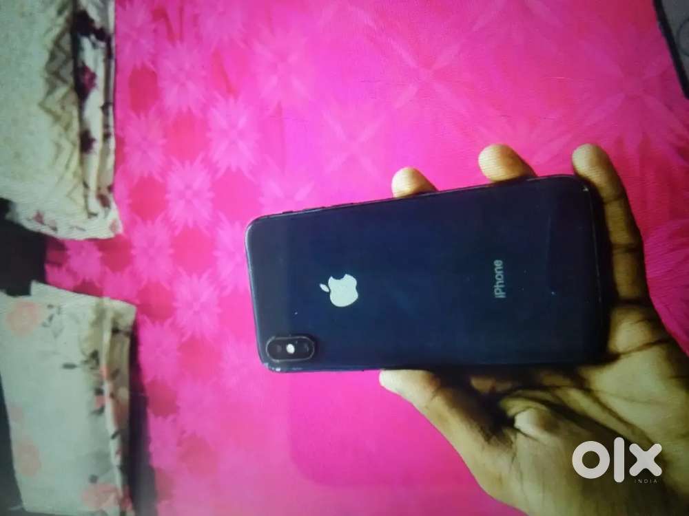 Iphone x hai bss battery issue hai baaki phone on hai