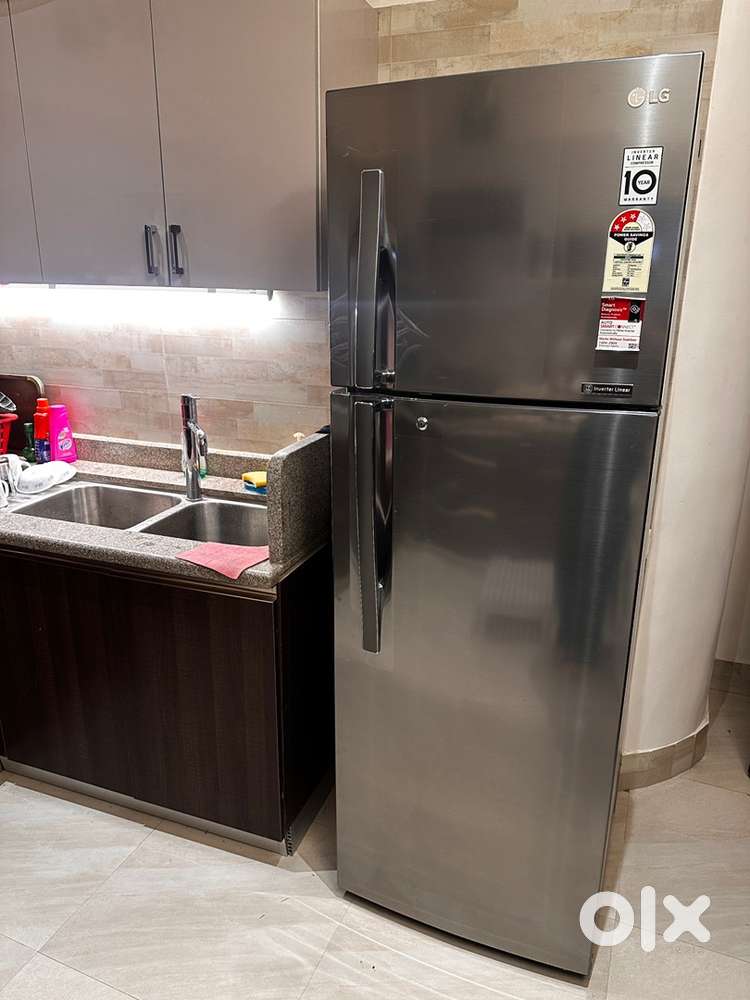 LG - 2 door Smart Fridge model year 2019