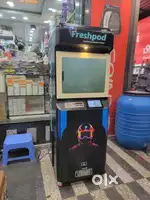 Assistance for handling a vending machine