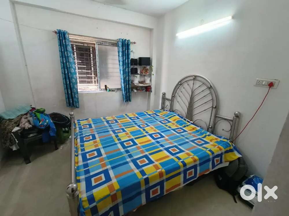 Roommate in 1RK room, Sector 4