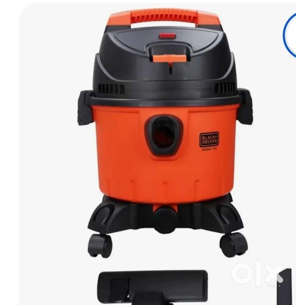 Vacuum cleaner  Black and Decker