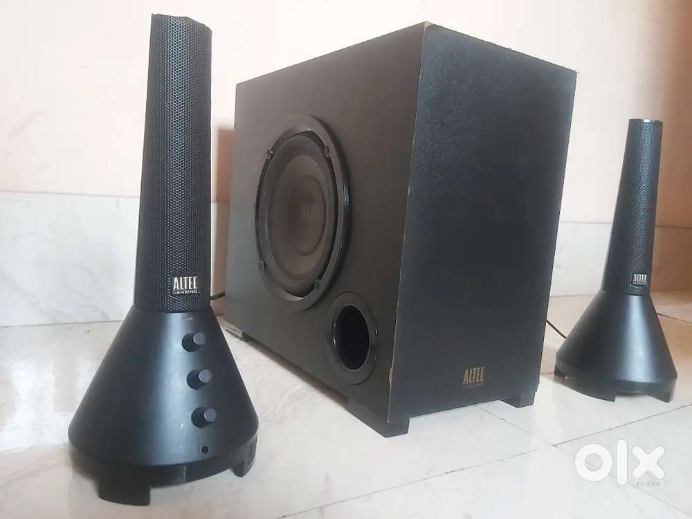 ALTEC LANSING 2.1 Music system Deep Bass