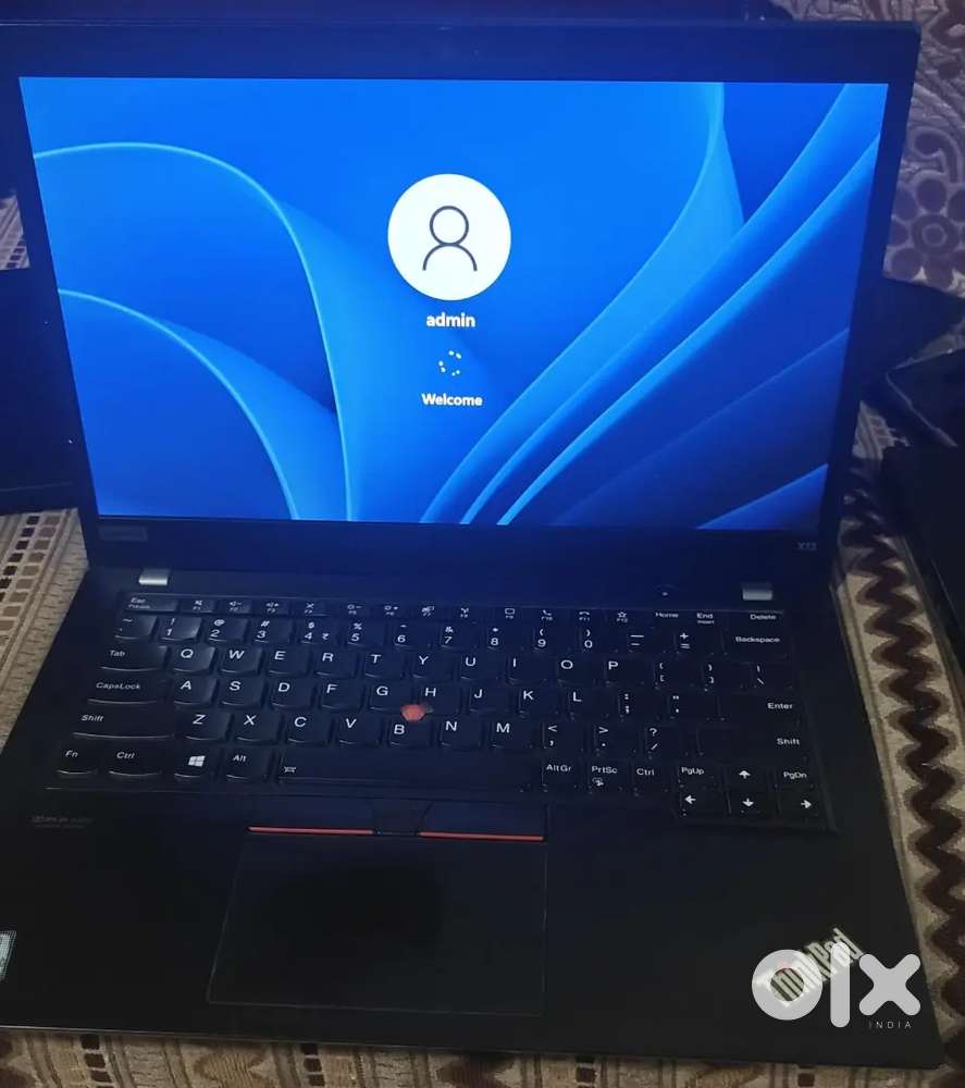 5 Touchscreen Lenovo R13 Laptops for sale
