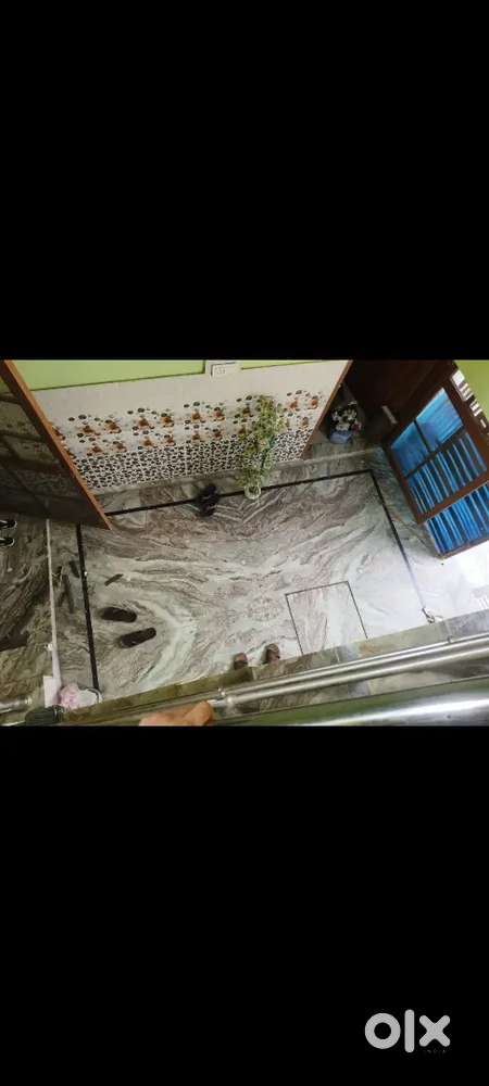 Indipendent house, 100 meter from Holly gungesh public school