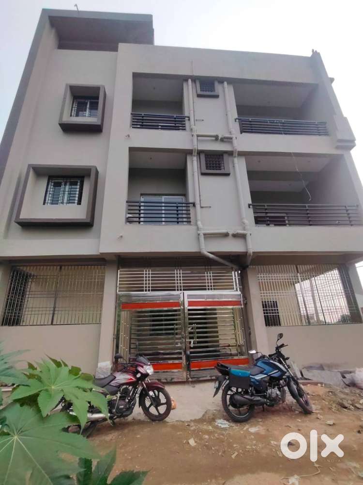 3 floor whole apartment for rent in Sarbahal , 50 mtrs main road