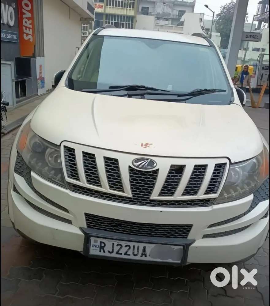 Mahindra XUV500 2017