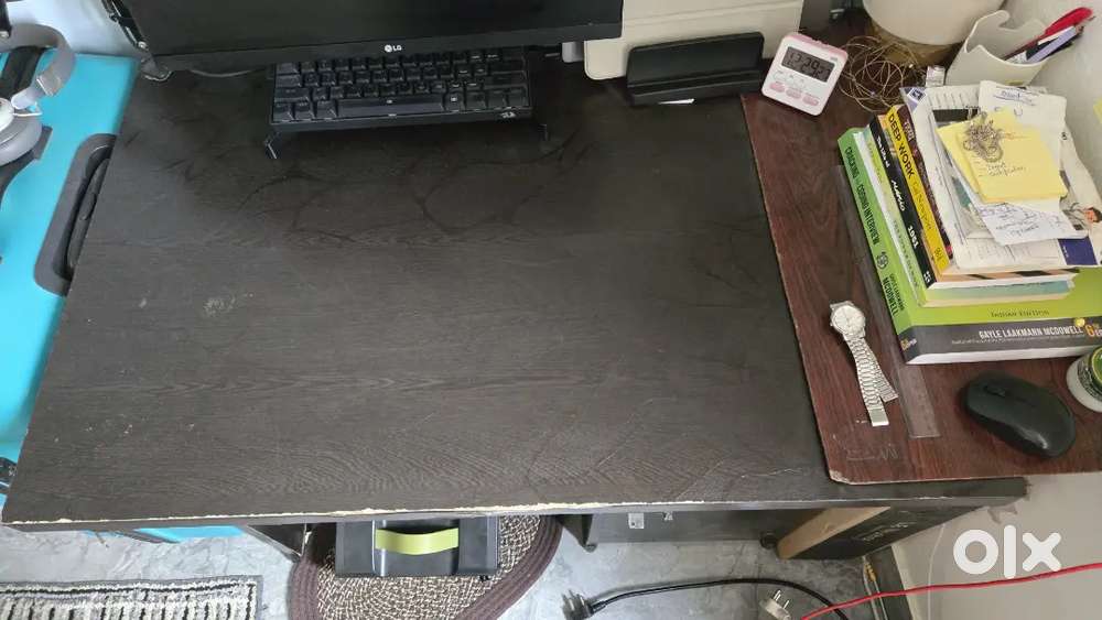 Computer Table for Sale - ₹1800 (Negotiable)