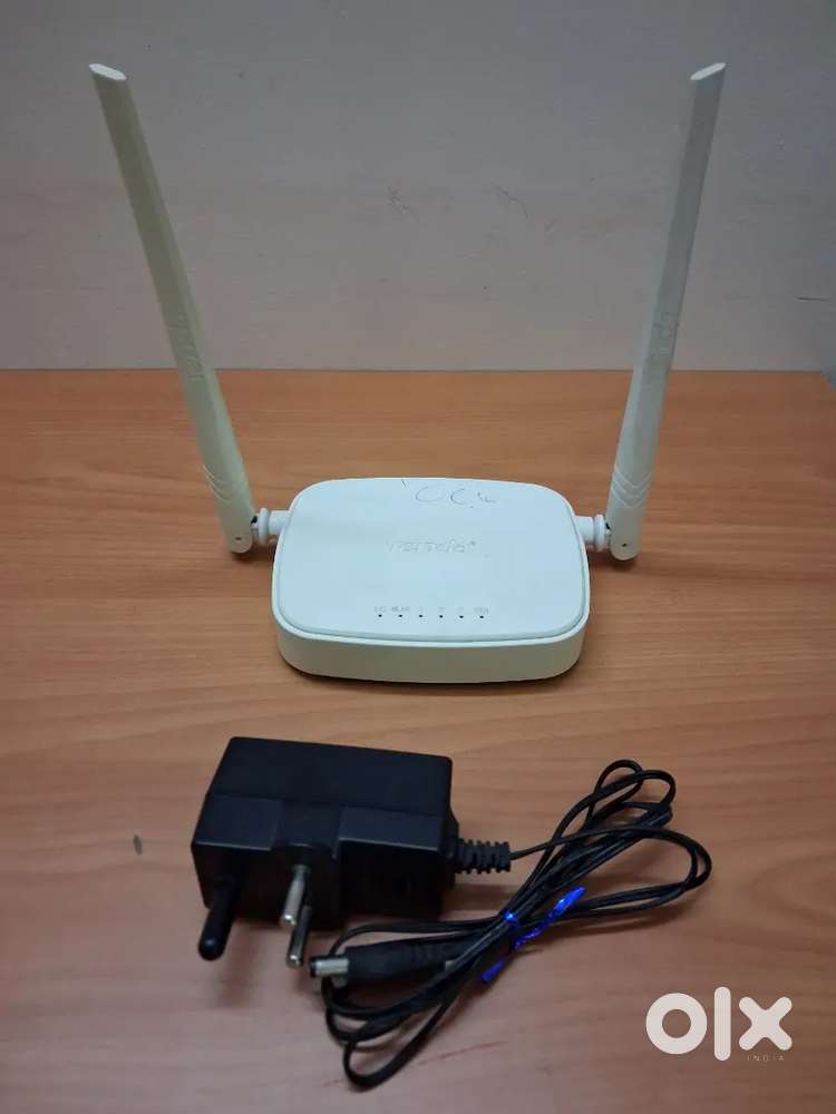 Tenda N301 WiFi Router