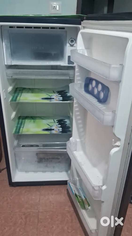 New fridge with warranty