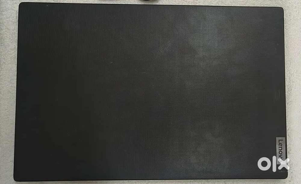 Lenovo v15 g2 itl Laptop in good condition.