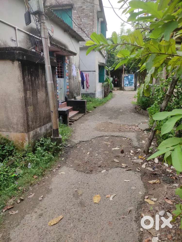 1RK Room is available near sodepur bazar(dakshin para laddu company)