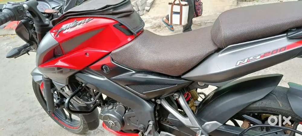 Bajaj pulsar NS200