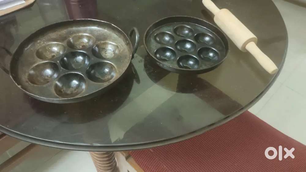 Kulipaniyarakal and chappathi roller