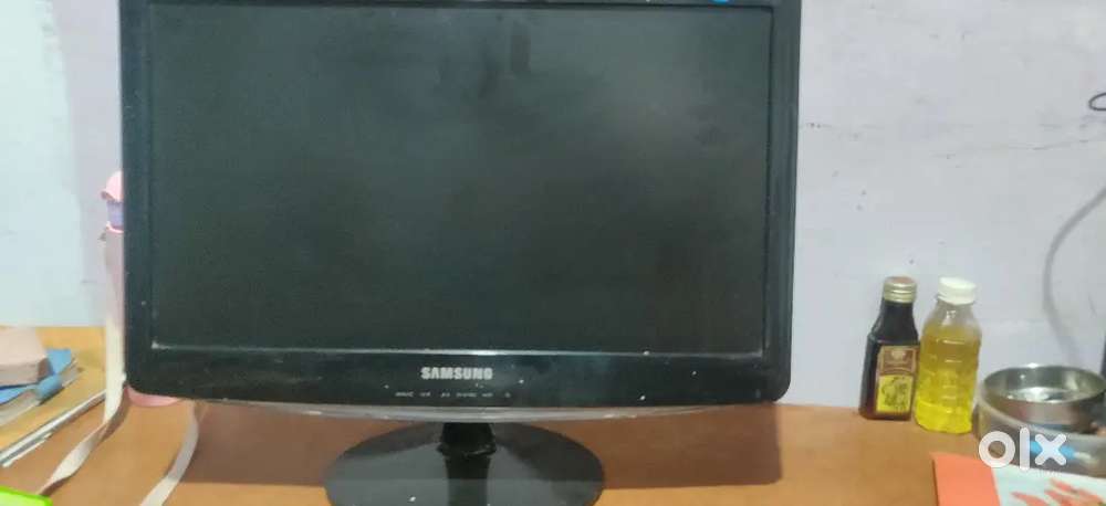 Samsung LED 22 inch fresh condition