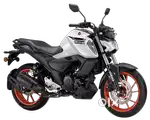 Rarely used FZS V4 Bike for sale