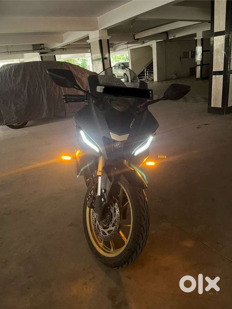 R15 V4 with Led Signals
