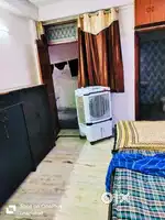 PG FOR BOYS NR VAISHALI METRO STATION