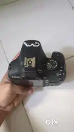 Canon EOS 1500D