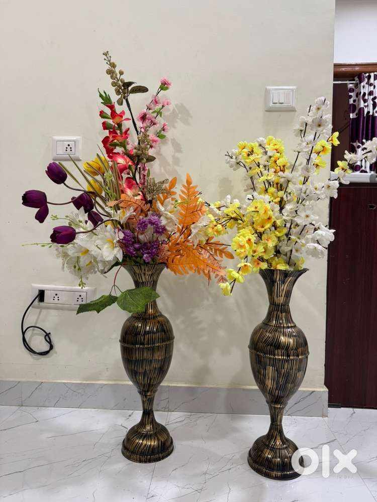 Metal Flower Vase for Sale