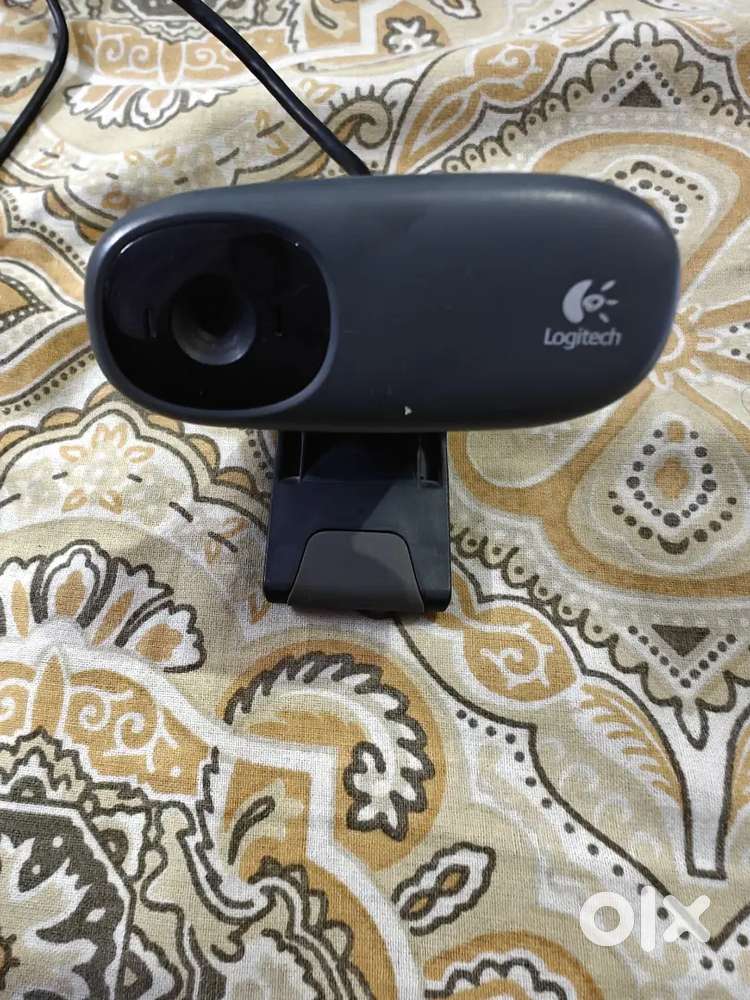 C110 Logitech web cam