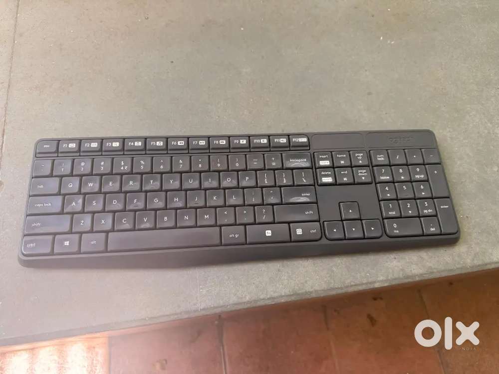 Logitech Keyboard