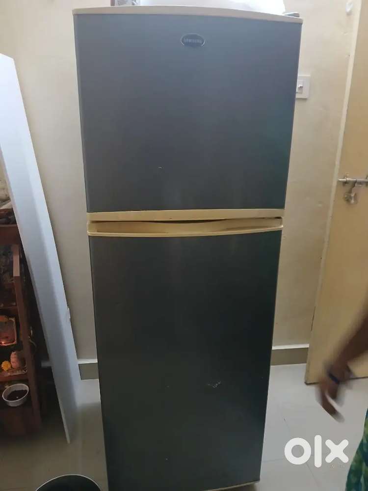 Samsung  refrigerator selling
