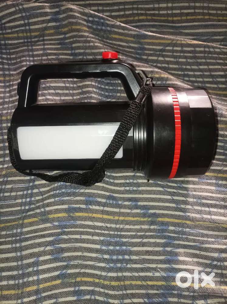 Torch 1km range light