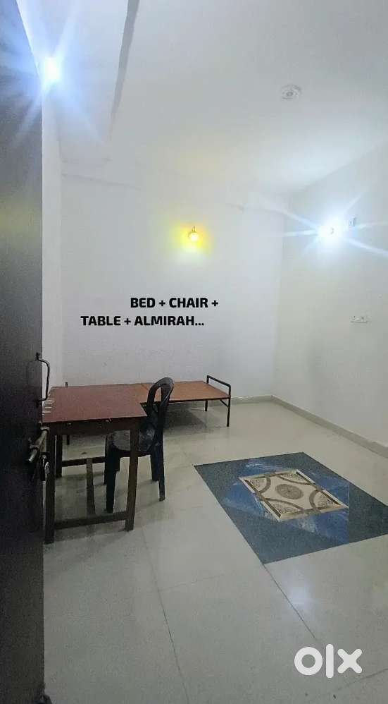 1 ROOM-SET FOR RENT (1 कमरे का सेट किराए के लिए)