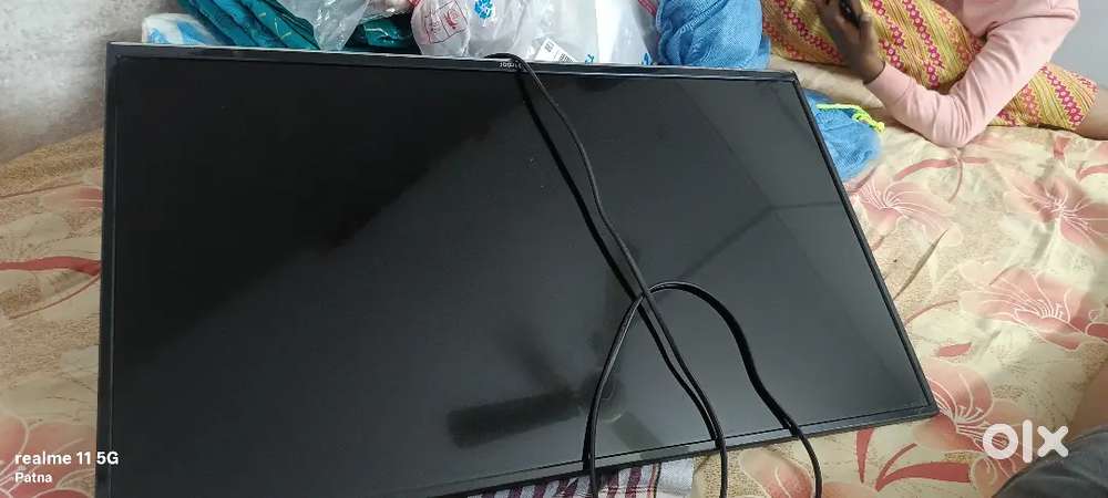 Haier tv(32 inch)