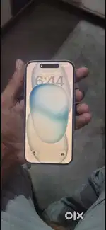 Iphone 15 white